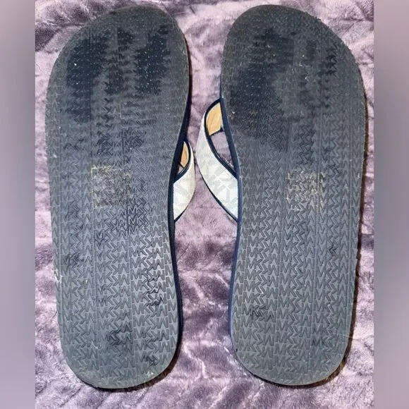Michael Kors Monogram Flip Flops - Picture 3 of 8